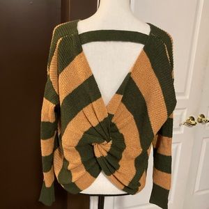 Apricot Lane soft opened back sweater. NWT